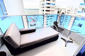 Apartamento Con Balcón - Piso 13