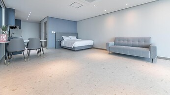 Sokcho The Sharp Pension