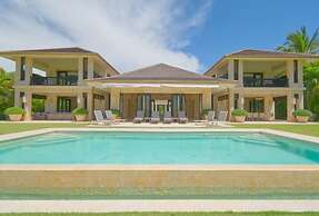 Dramatic Luxury Villa With Golf and Ocean View Walking Distance From t