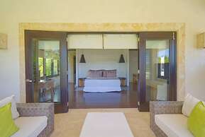 Dramatic Luxury Villa With Golf and Ocean View Walking Distance From t
