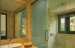 Dramatic Luxury Villa With Golf and Ocean View Walking Distance From t