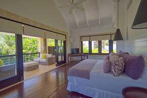 Dramatic Luxury Villa With Golf and Ocean View Walking Distance From t