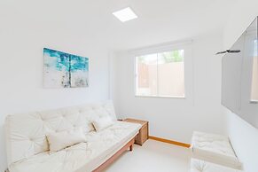 IT28 Triplex 4 Suítes 100m da Praia