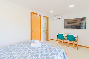 IT28 Triplex 4 Suítes 100m da Praia