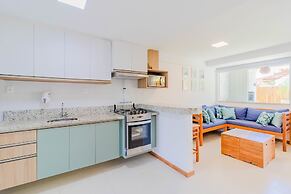 IT28 Triplex 4 Suítes 100m da Praia