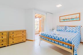 IT28 Triplex 4 Suítes 100m da Praia