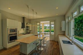 Amazing Golf Villa at Luxury Resort in Punta Cana Includes Staff Golf 