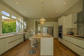 Amazing Golf Villa at Luxury Resort in Punta Cana Includes Staff Golf 