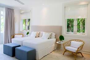 Amazing Golf Villa at Luxury Resort in Punta Cana Includes Staff Golf 