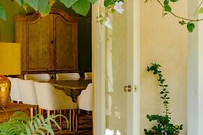 Luxurious Fully-staffed Villa With Amazing View in Exclusive Golf Beac