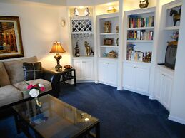 Sunset Hideaway Villa Louise 3 Bedroom Home by RedAwning