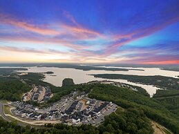 Summer Breeze 9 Bedroom Home by RedAwning