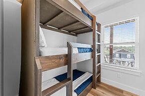 Summer Breeze 9 Bedroom Home by RedAwning