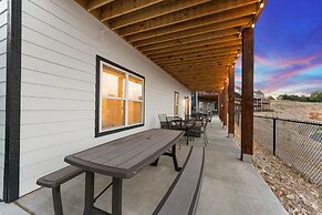 Summer Breeze 9 Bedroom Home by RedAwning