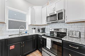 Summer Breeze 9 Bedroom Home by RedAwning