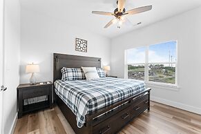 Summer Breeze 9 Bedroom Home by RedAwning