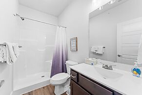 Summer Breeze 9 Bedroom Home by RedAwning