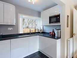 Charming Cottage in North Berwick With Sea Views