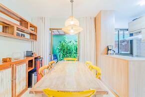 IT29 Excelente ap 3 Quartos 50m da Praia