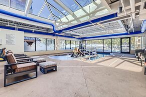 Downtown Breck Ski In Ski Out! Walk to Everything