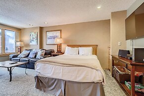 Downtown Breck Ski In Ski Out! Walk to Everything