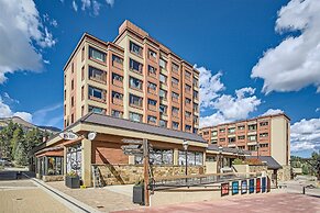 Downtown Breck Ski In Ski Out! Walk to Everything