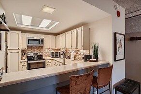 Your Next Vacay at Peak 9 Ski-in/ski-out