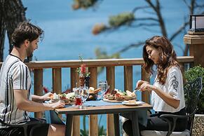 Marisstone Hotel Villa