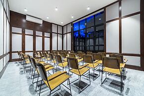 Marisstone Hotel Villa