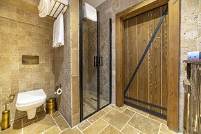 Marisstone Hotel Villa