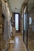 Marisstone Hotel Villa