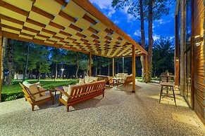 Marisstone Hotel Villa