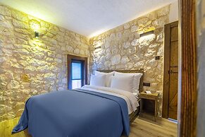 Marisstone Hotel Villa