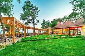 Marisstone Hotel Gökçetepe Tabiat Parkı