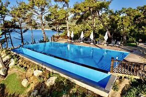 Marisstone Hotel Villa