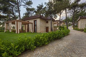 Marisstone Hotel Villa