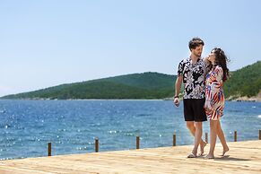 Marisstone Hotel Villa