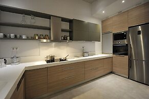 Villa Gustosa Luxury Villa on Faragas Beach