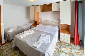 Hotel Nanni Garnì