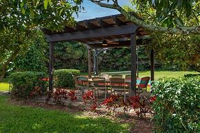 Plantation Acres Mansion 7 Bedroom Villa by RedAwning