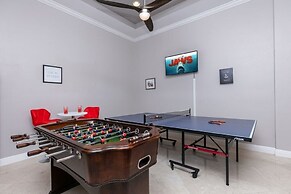 Plantation Acres Mansion 7 Bedroom Villa by RedAwning