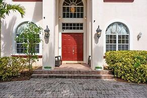 Plantation Acres Mansion 7 Bedroom Villa by RedAwning