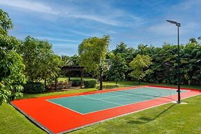 Plantation Acres Mansion 7 Bedroom Villa by RedAwning