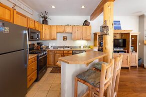 8758 Trappers Crossing 2 Bedroom Condo by RedAwning