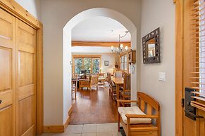 8758 Trappers Crossing 2 Bedroom Condo by RedAwning