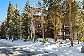 8758 Trappers Crossing 2 Bedroom Condo by RedAwning