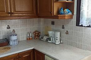 Lovely 2-bedroom Villa in Akrata, all Seasons!