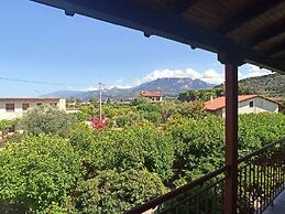 Lovely 2-bedroom Villa in Akrata, all Seasons!