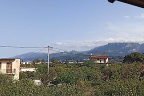 Lovely 2-bedroom Villa in Akrata, all Seasons!