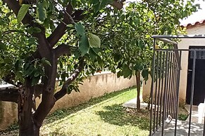 Lovely 2-bedroom Villa in Akrata, all Seasons!